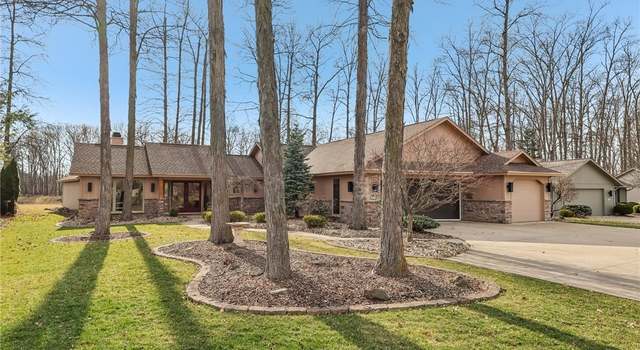 Photo of 8796 Gatewood Dr, North Ridgeville, OH 44039