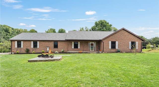 Photo of 2826 Pontius St NE, Hartville, OH 44632