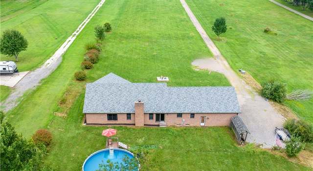 Photo of 2826 Pontius St NE, Hartville, OH 44632