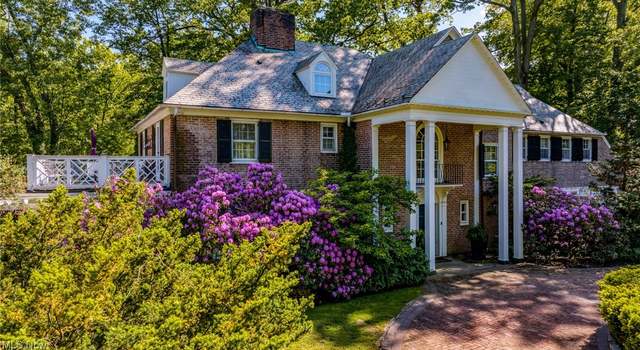 Photo of 18201 N Park Blvd, Cleveland Heights, OH 44118