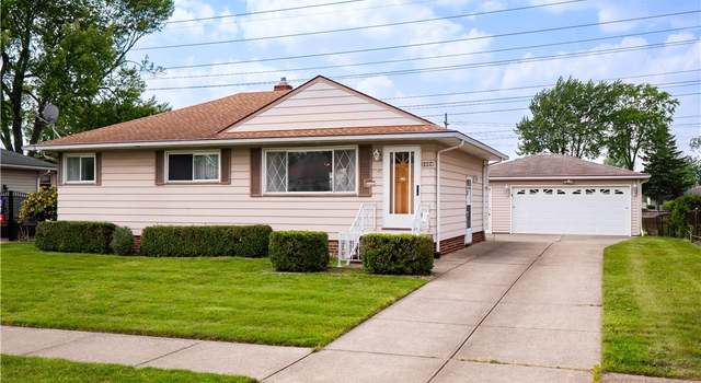 Photo of 5926 Middlebrook Blvd, Brook Park, OH 44142