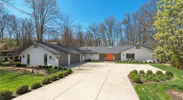 Photo of 21819 Meadows Edge Ln, Strongsville, OH 44149