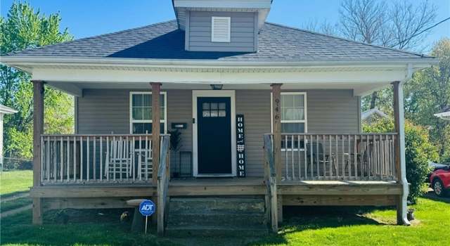 Photo of 946 Seborn Ave, Zanesville, OH 43701