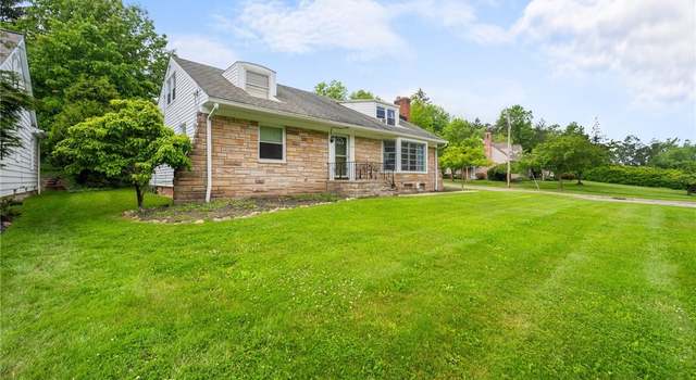 Photo of 1572 S Belvoir Blvd, South Euclid, OH 44121