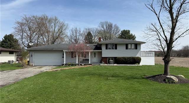 Photo of 6715 Helmick Dr SW, Warren, OH 44481