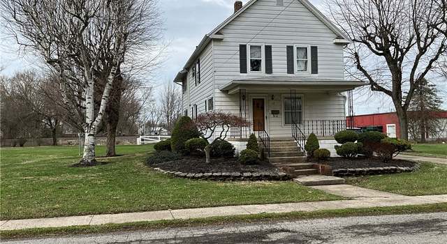 Photo of 68 Prospect St, New London, OH 44851