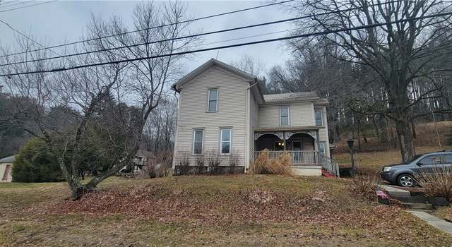 Photo of 120 W Jefferson St, Stone Creek, OH 43840