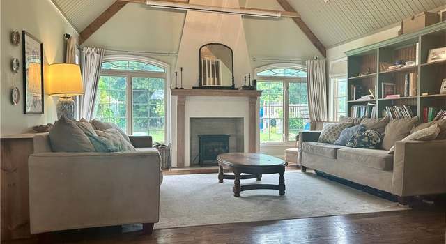 Photo of 2484 E Smiley Rd, Shelby, OH 44875