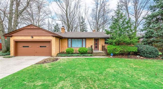Photo of 22575 Haber Dr, Fairview Park, OH 44126