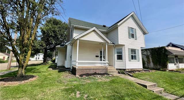 Photo of 102 Canal St E, Navarre, OH 44662