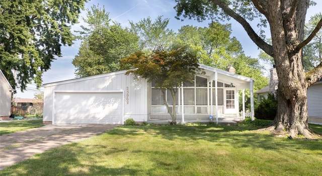 Photo of 23968 Birch Ln, North Olmsted, OH 44070