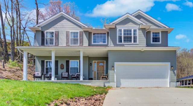 Photo of 589 W Mohawk Dr, Malvern, OH 44644