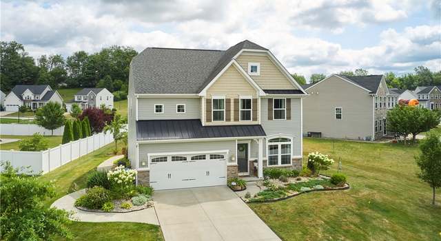 Photo of 2747 Compass Point Dr, Uniontown, OH 44685