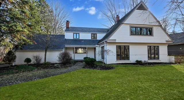 Photo of 3265 Belvoir Blvd, Beachwood, OH 44122