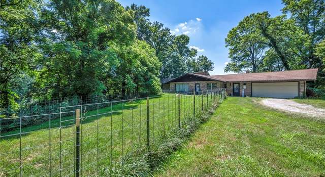 Photo of 17500 E E River Rd, Columbia Station, OH 44028