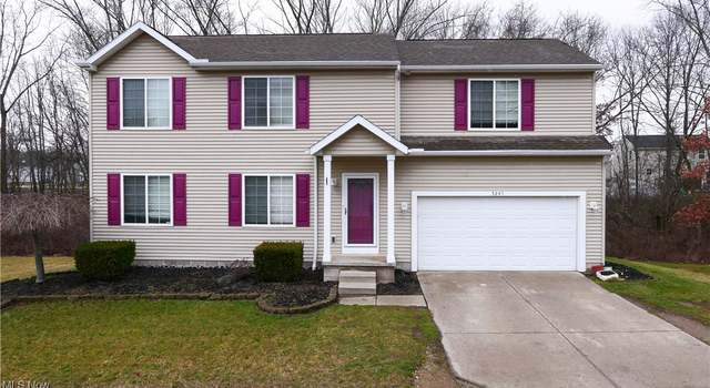 Photo of 3247 Foxford Ct, Lakemore, OH 44312