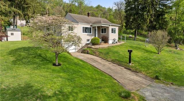 Photo of 23 Walnut St, Rayland, OH 43943