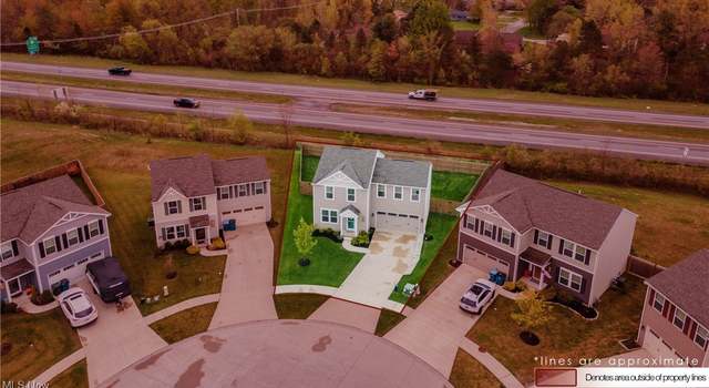 Photo of 106 Preserve Cir, Amherst, OH 44001