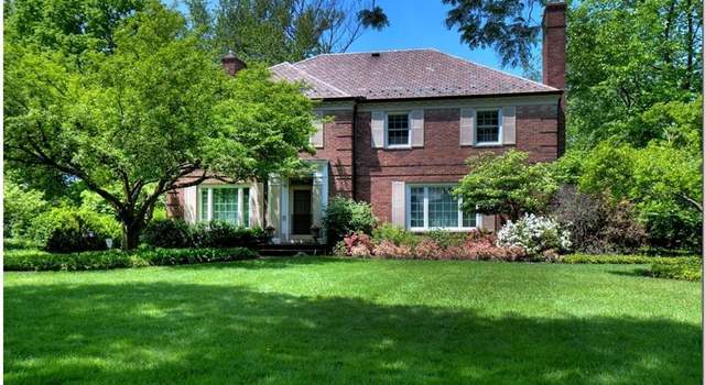 Photo of 2544 Warwick Rd, Shaker Heights, OH 44120