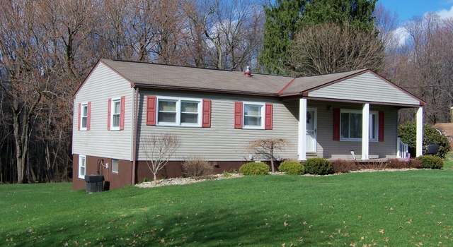 Photo of 1876 Bentley Dr, Salem, OH 44460