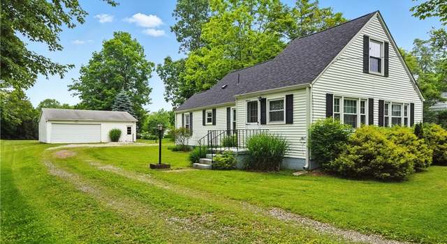 Photo of 1842 Park Ave W, Ontario, OH 44906