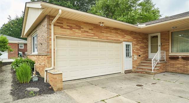 Photo of 5552 Briarcliff Dr, Garfield Heights, OH 44125