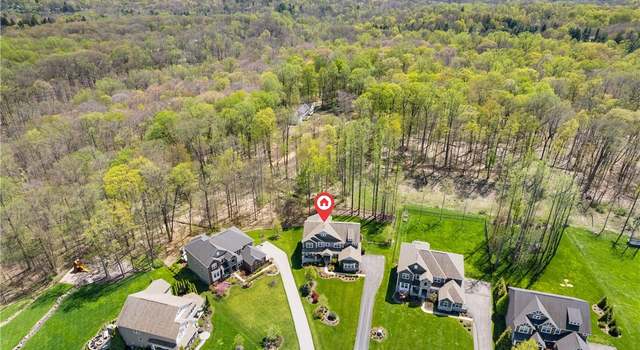 Photo of 7965 Mcfarland Rdg, Chagrin Falls, OH 44023