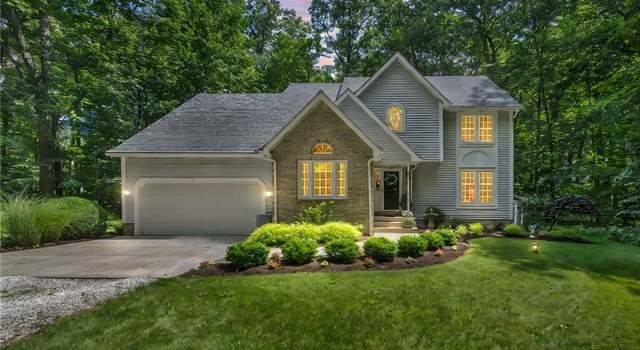 Photo of 949 S Medina Line Rd, Wadsworth, OH 44281