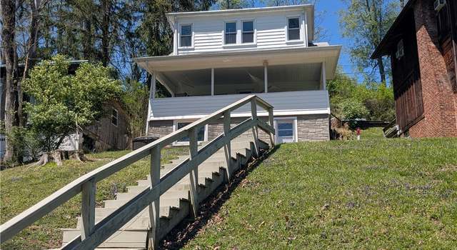 Photo of 544 Maple Lake Rd, Bridgeport, WV 26330