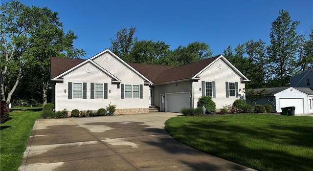 Photo of 578 Bishop Rd, Highland Heights, OH 44143