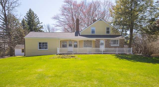Photo of 6198 Wilson Mills Rd, Mayfield Village, OH 44143