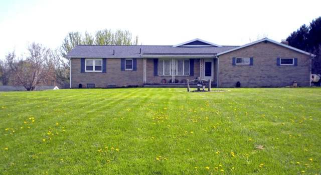 Photo of 5554 Battlesburg St SE, Waynesburg, OH 44688
