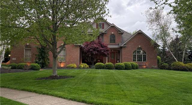 Photo of 2384 Macnaughten St NW, North Canton, OH 44720
