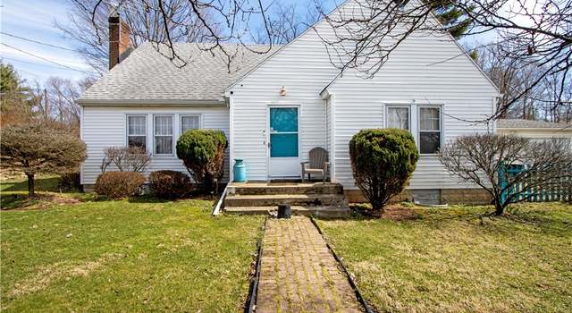 Photo of 115 N High St, Jeromesville, OH 44840