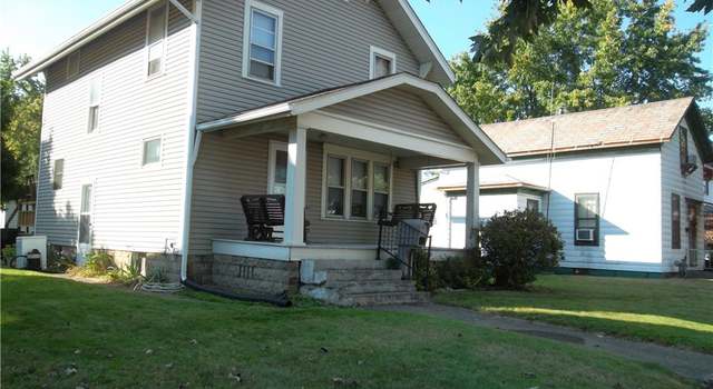 Photo of 726 S Broadway St, New Philadelphia, OH 44663