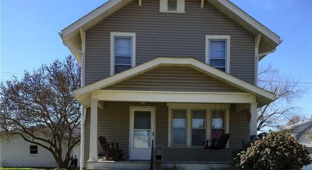Photo of 726 S Broadway St, New Philadelphia, OH 44663