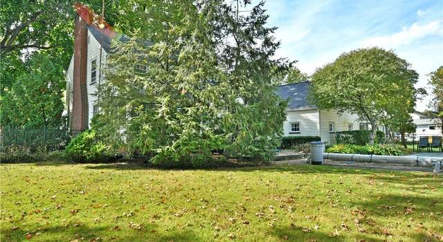 Photo of 530 Perkinswood Blvd NE, Warren, OH 44483