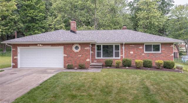 Photo of 6852 Glenella Dr, Seven Hills, OH 44131