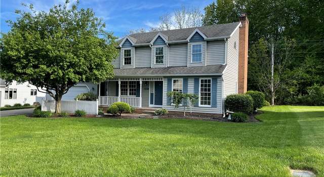 Photo of 2521 Meadowwind Ln NE, Massillon, OH 44646