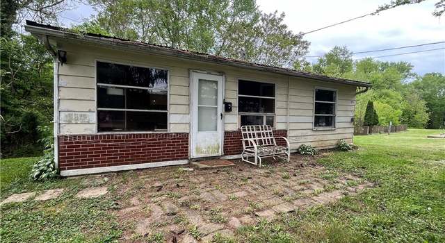 Photo of 1057 N Kennebec Ave, Mcconnelsville, OH 43756