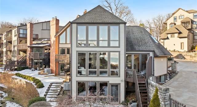 Photo of 380 Darbys Run #8, Bay Village, OH 44140