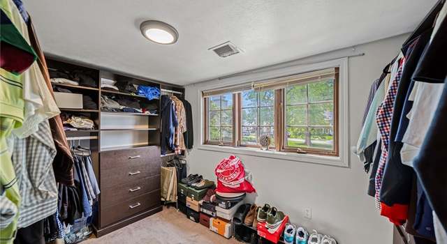 Photo of 18015 Canterbury Rd, Cleveland, OH 44119
