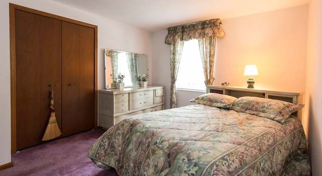 Photo of 20744 Forestwood Dr, Strongsville, OH 44149