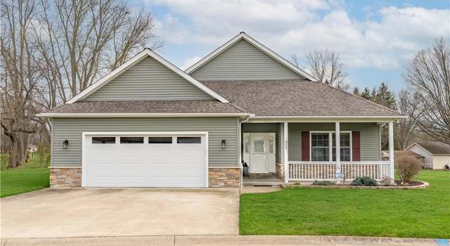 Photo of 317 Alissa Ln, Canal Fulton, OH 44614