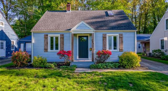 Photo of 885 Overlook Ave, Ravenna, OH 44266