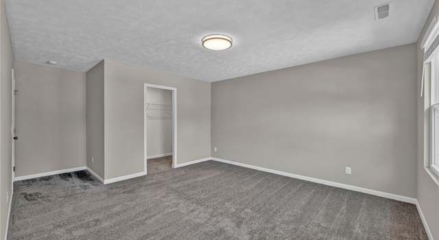 Photo of 301 Karson Dr, Akron, OH 44312