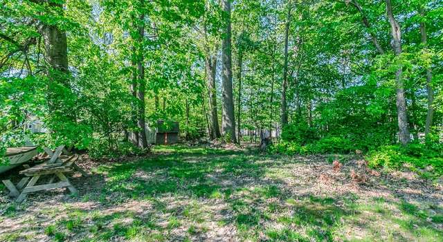 Photo of 35420 Kilarney Rd, Willoughby, OH 44094