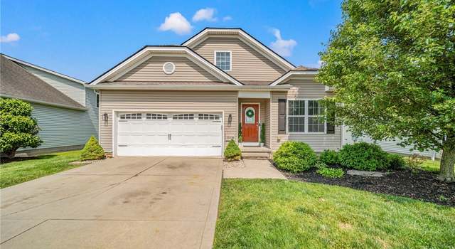 Photo of 15116 Woodsong Dr, Middlefield, OH 44062