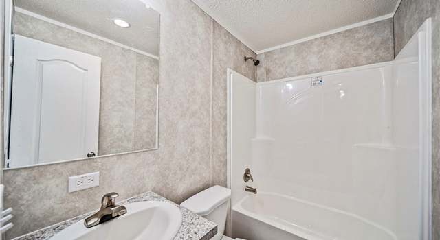 Photo of 44 Eddie Rd, Madison, OH 44057