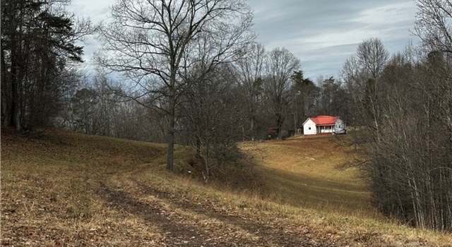 Photo of 825 Cranenest Rd, Reedy, WV 25270